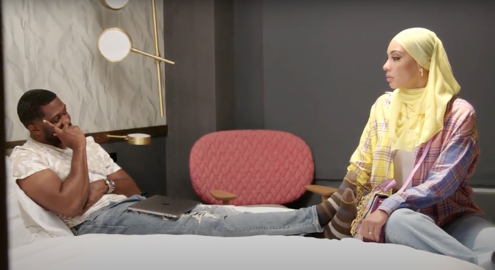 '90 Day Fiancé Happily Ever After?' A Couple Walks Off Tell All (RECAP)