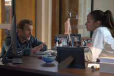 Scott Caan and Dania Ramirez in 'Alert'