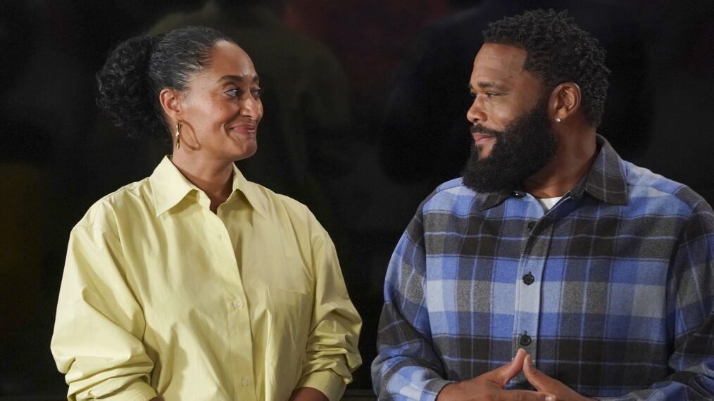 Tracee Ellis Ross and Anthony Anderson in 'Black-ish'