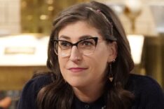 Mayim Bialik in 'Call Me Kat'