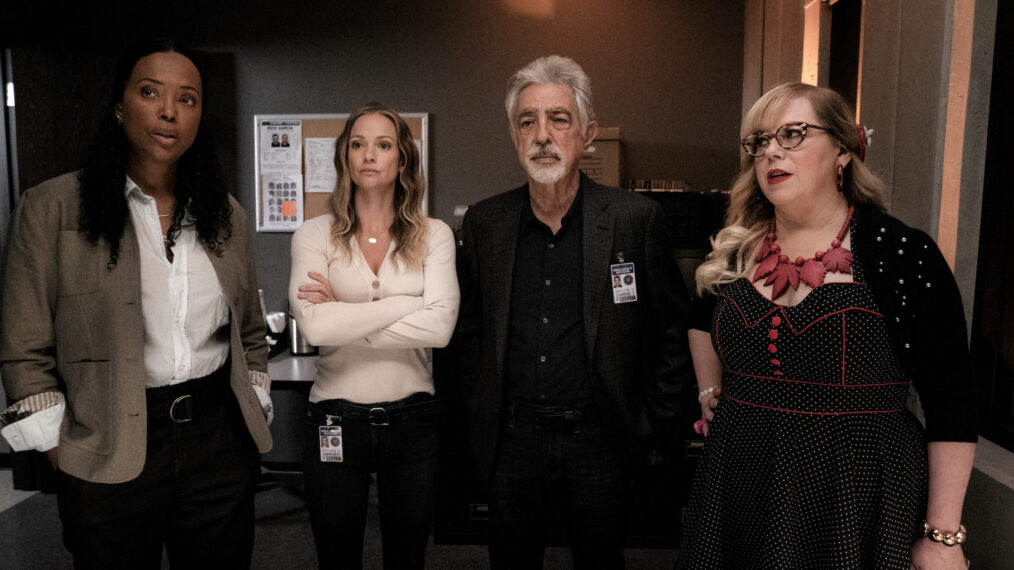 Aisha Tyler, AJ Cook, Joe Mantegna, and Kirsten Vangsness in 'Criminal Minds: Evolution'