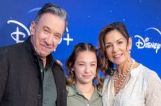 Tim Allen poses with wife Jane Hajduk and daughter Elizabeth Allen-Dick at the premiere of Disney+'s 'The Santa Clauses'