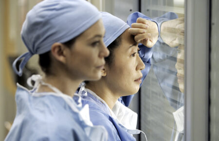Grey's Anatomy - Season 2 - Meredith and Cristina - Ellen Pompeo and Sandra Oh