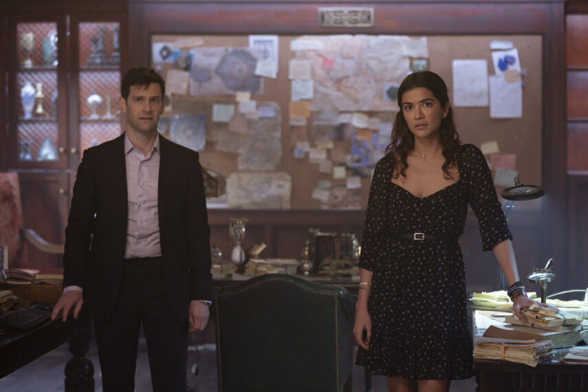 Justin Bartha & Lisette Olivera in 'National Treasure: Edge of History'