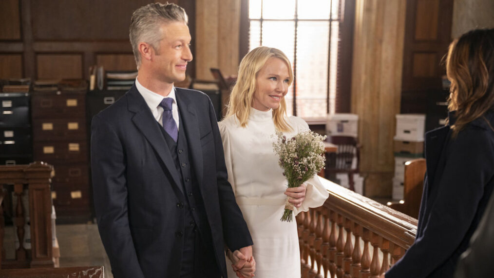 Peter Scanavino and Kelli Giddish on 'SVU'