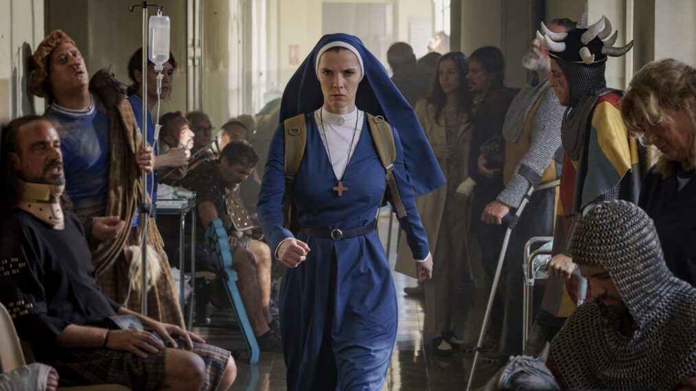 Betty Gilpin in 'Mrs. Davis'