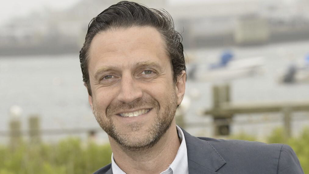 Raúl Esparza