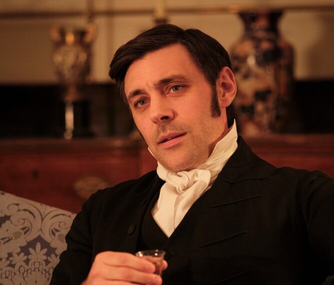 Liam Garrigan en la tercera temporada de 'Sanditon'