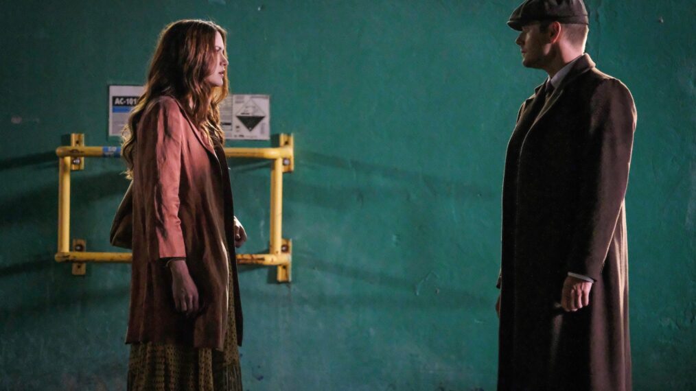 Danneel Ackles and Jensen Ackles in 'Supernatural'