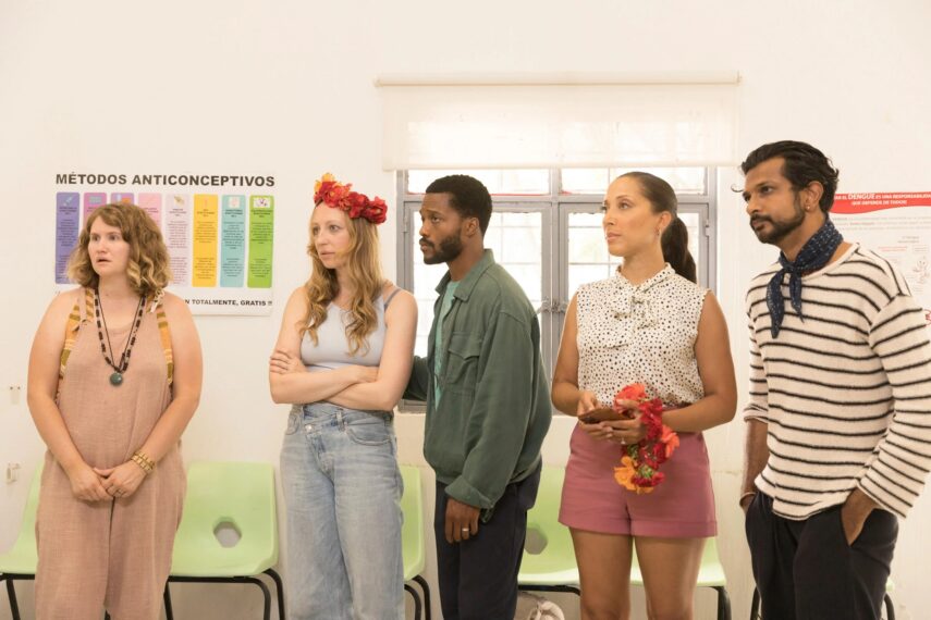 Jillian Bell, Anna Konkle, Jermaine Fowler, Robin Thede, and Utkarsh Ambudkar in 'The Drop'