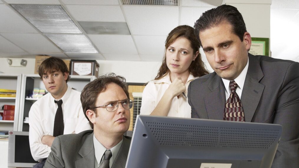 John Krasinski, Rainn Wilson, Jenna Fischer, and Steve Carell in 'The Office'