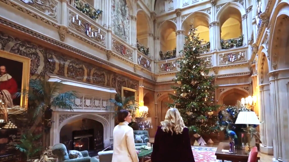 Today show visits the Downtown Abbey castle at Christmas