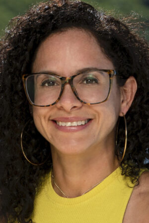 Heidi Lagares-Greenblatt Headshot