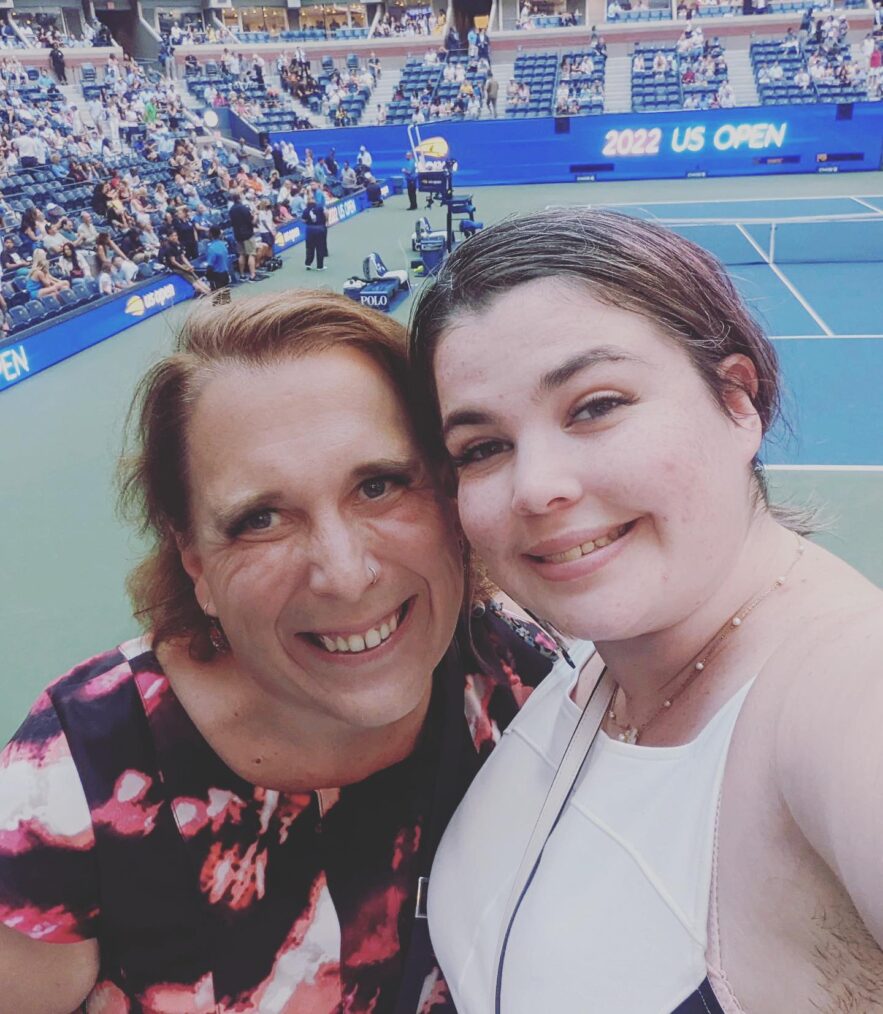 Amy and Genevieve attend the US Open.