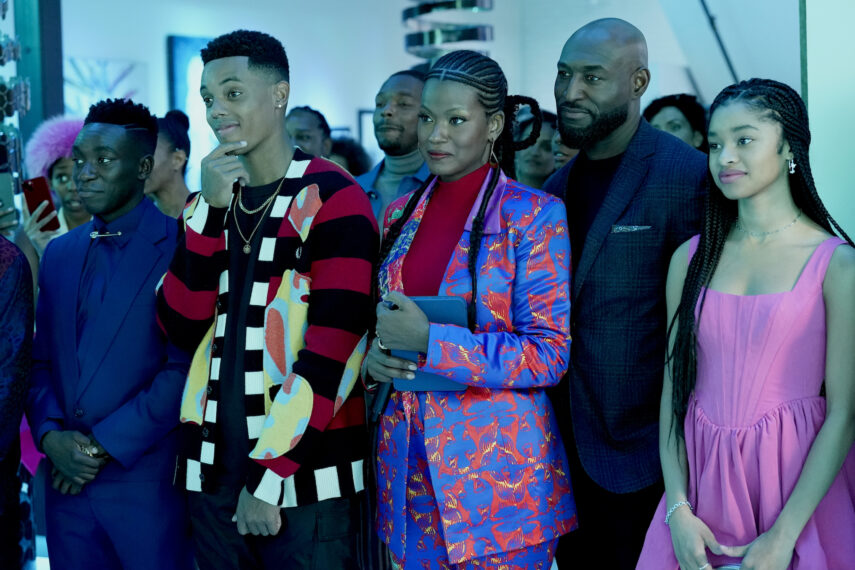 Olly Sholotan, Jabari Banks, Cassandra Freeman, Adrian Holmes und Akira Akbar in „Bel-Air“