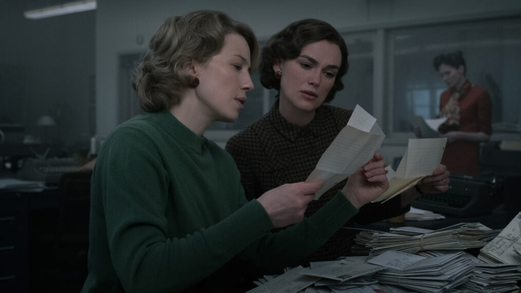 Carrie Coon and Keira Knightley in 'Boston Strangler'