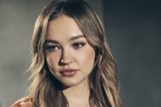 Sadie Stanleyin TV Insider TCA 2023 portrait studio