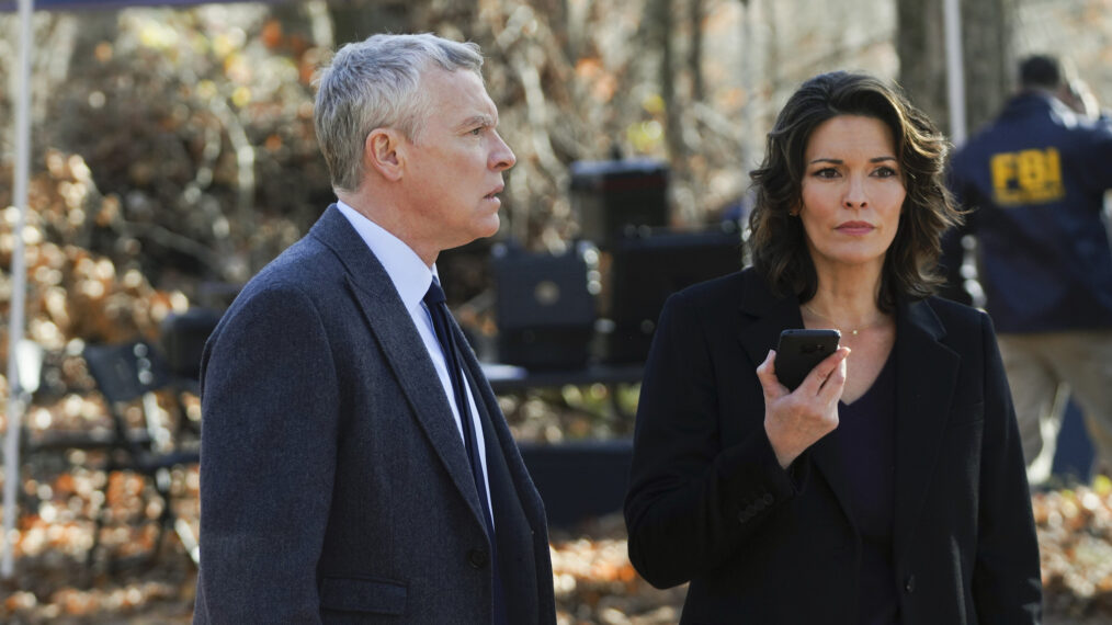 Tate Donovan and Alana De La Garza in 'FBI'