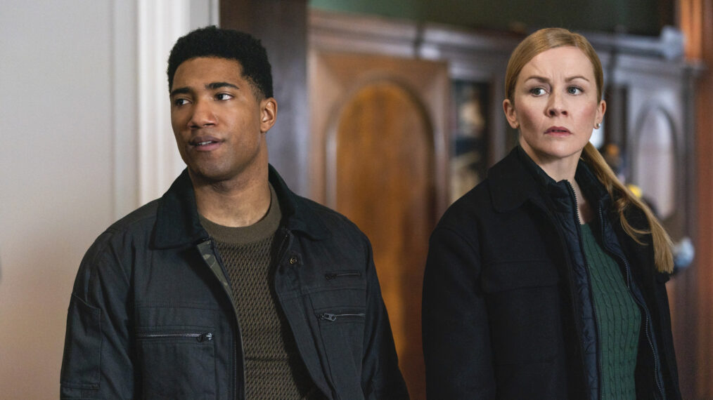 Carter Redwood and Eva-Jane Willis in 'FBI: International'