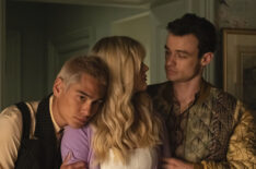 Evan Mock, Emily Alyn Lind, and Thomas Doherty in 'Gossip Girl'