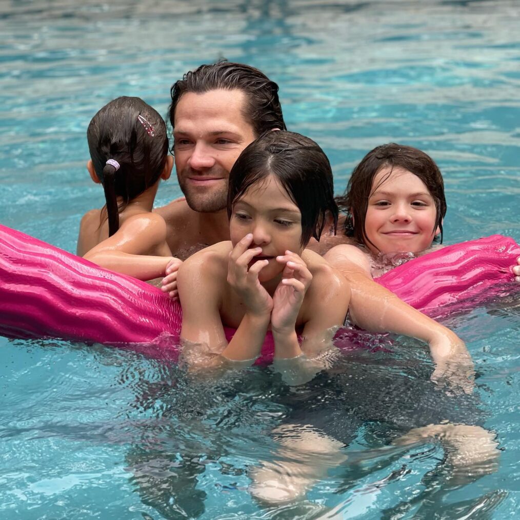 Jared Padalecki and his kids in the pool.