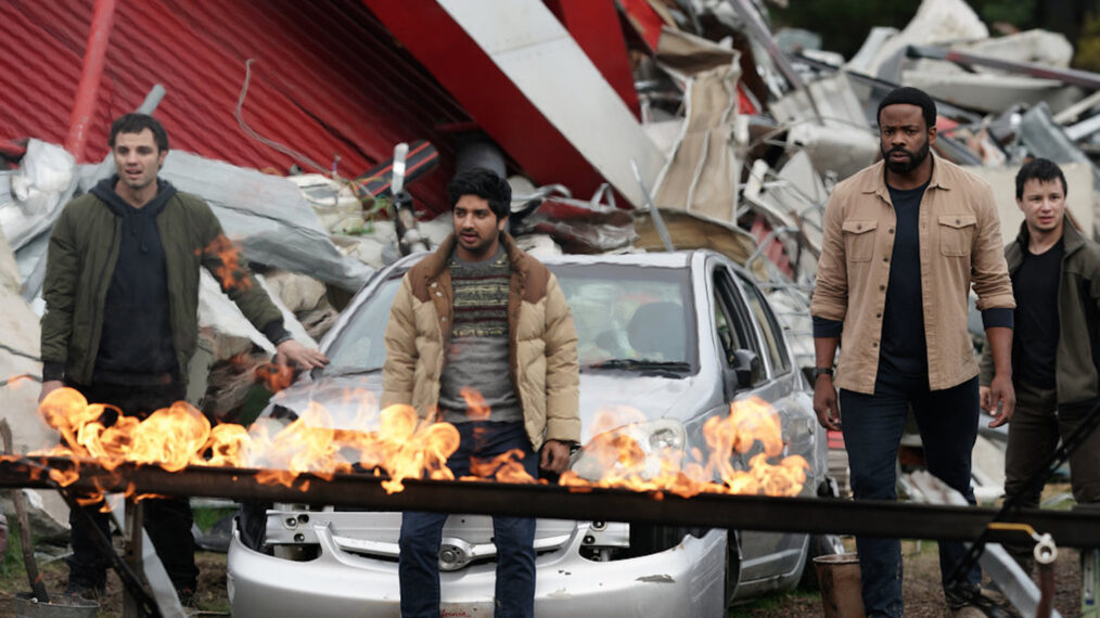 Josh McKenzie as Lucas, Rohan Mirchandaney as Scott, Chiké Okonkwo as Ty in 'La Brea'