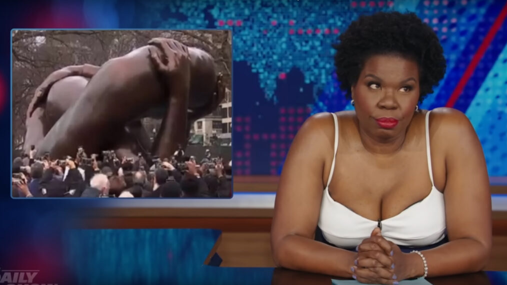 Leslie Jones moderiert die Daily Show