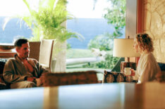 Jay Hernandez as Thomas Magnum, Perdita Weeks as Juliet Higgins in 'Magnum P.I.' - 'The Passenger'. - Season 5