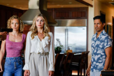 Perdita Weeks as Juliet Higgins, Karissa Lee Staples as Melinda Parker, Jay Hernandez as Thomas Magnum in 'Magnum P.I.' - 'The Passenger'