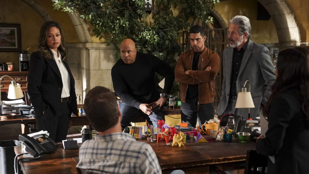 Vanessa Lachey, LL Cool J, Wilmer Valderrama, and Gary Cole in 'NCIS'-'Hawai'i'-'LA' Crossover