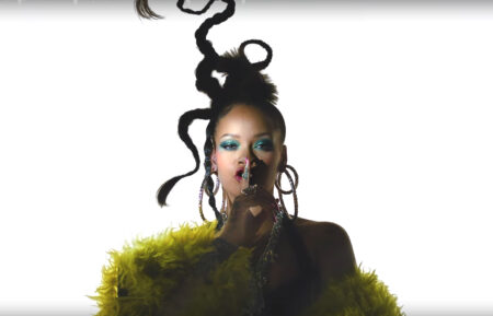 Rihanna in Super Bowl teaser ad