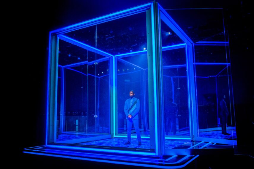 Dwayne Wade in 'The Cube'