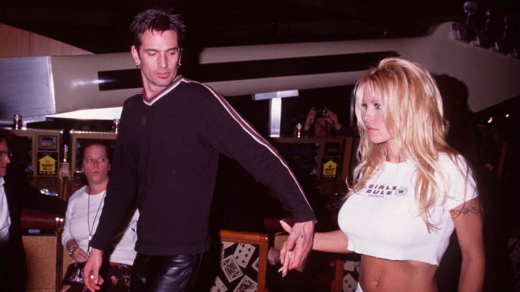 Tommy Lee & Pamela Anderson circa 1998
