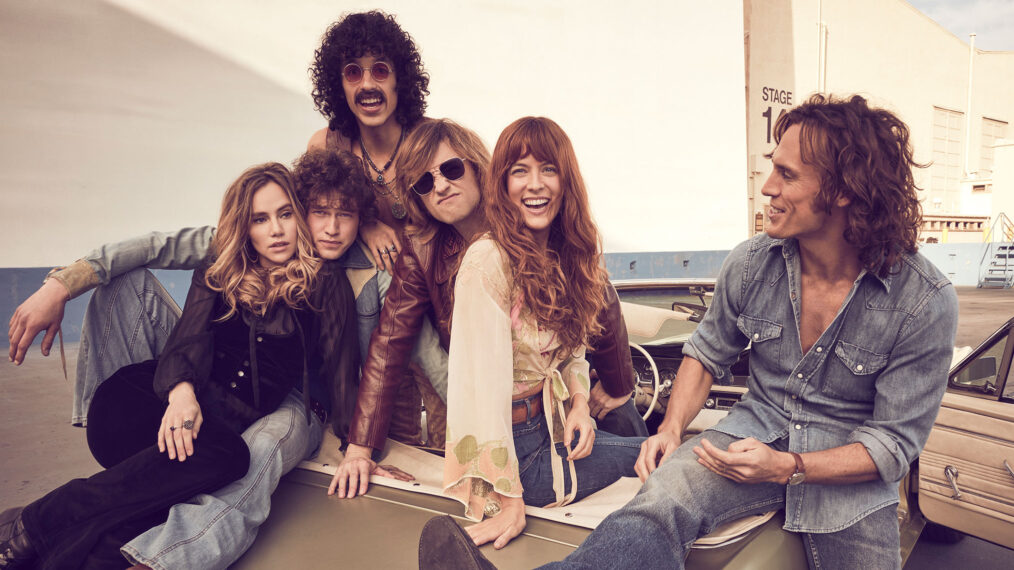 Suki Waterhouse, Will Harrison, Josh Whitehouse, Sebastian Chacon, Riley Keough, Sam Claflin-'Daisy Jones and The Six'