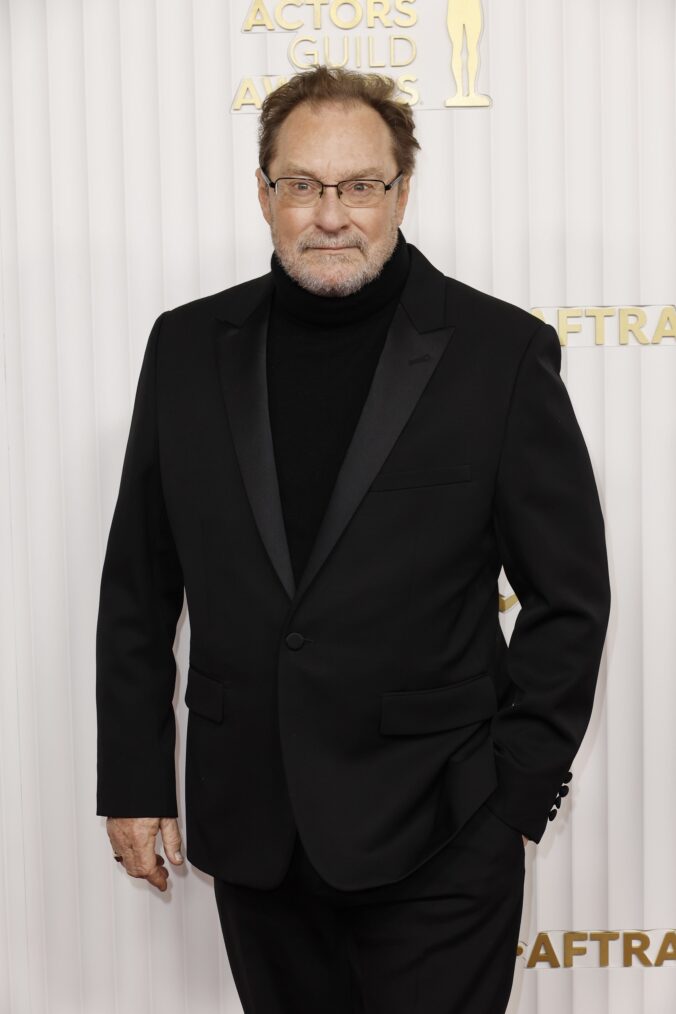 Stephen Root at the 2023 SAG Awards