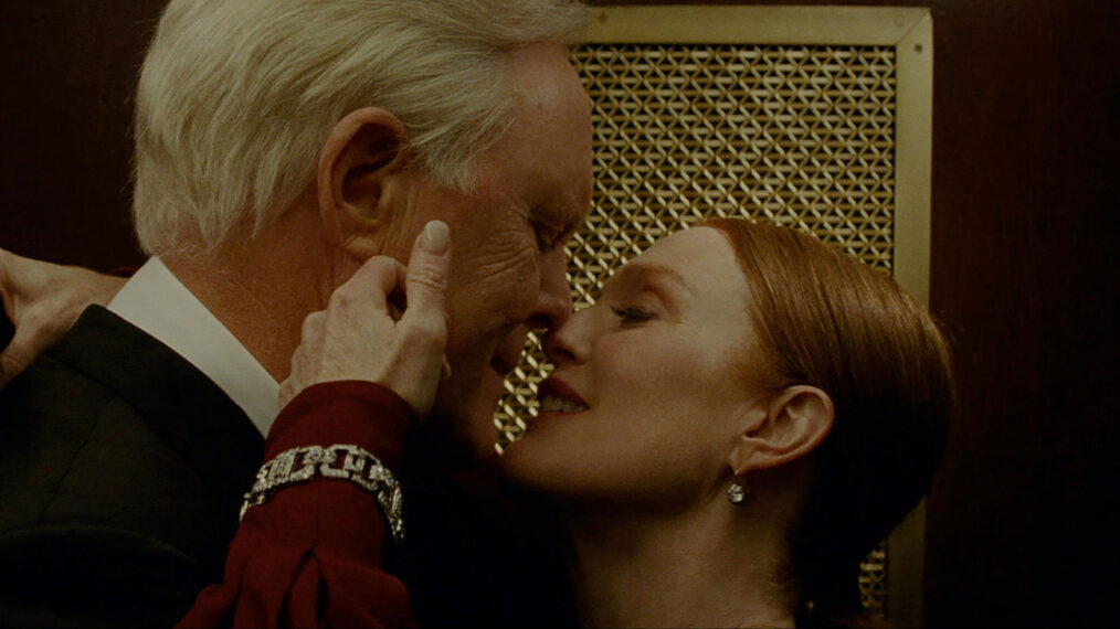 John Lithgow and Julianne Moore - 'Sharper'