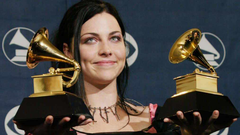 Amy Lee of Evanescence at the 46th Annual Grammy Awards in February 2004