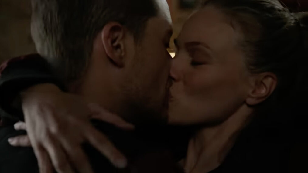 Jesse Lee Soffer and Tracy Spiridakos in 'Chicago P.D.'