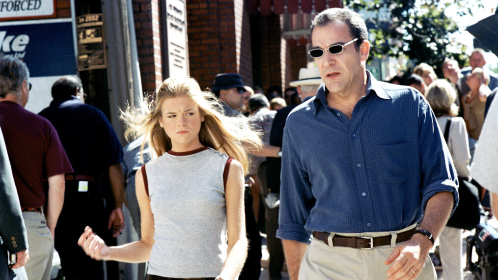 Ellen Muth and Mandy Patinkin in 'Dead Like Me'