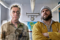 Fred Armisen and Tyler Labine in 'Deadbeat' - Season 2, Episode 6