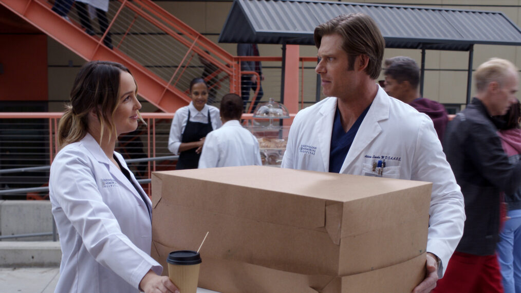Camilla Luddington and Chris Carmack in 'Grey's Anatomy'