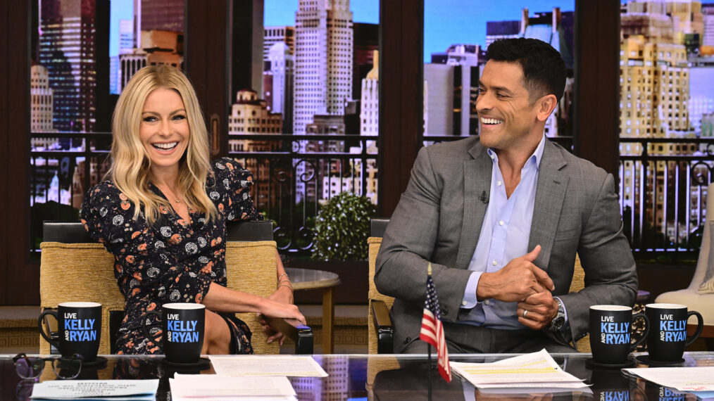 Kelly Ripa and Mark Consuelos on 'Live'