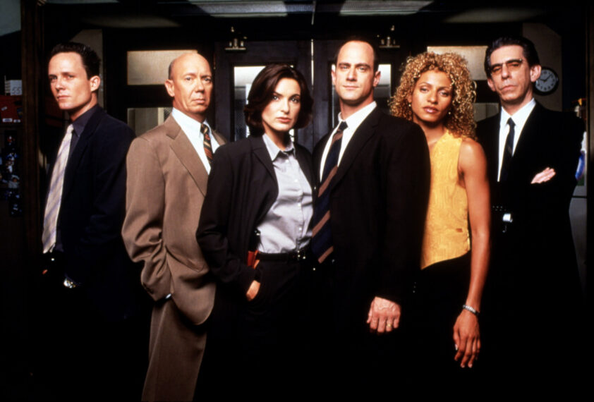 Dean Winters, Dann Florek, Mariska Hargitay, Chris Meloni, Michelle Hurd, Richard Belzer in 'Law & Order: SVU'