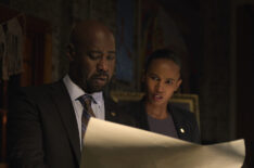 D.B. Woodside & Fola Evans-Akingbola in 'The Night Agent'