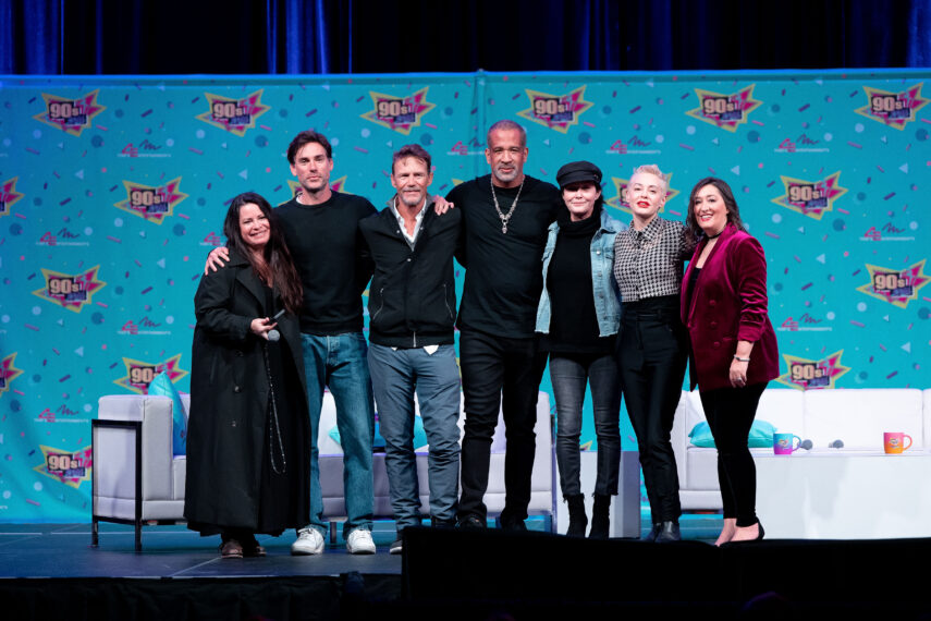 Charmed cast reunite at 90s Con