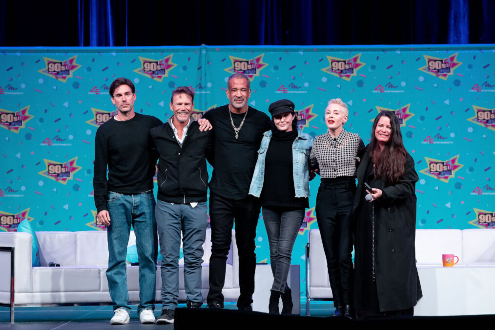 Drew Fuller, Brian Krause, Dorian Gregory, Shannen Doherty, Rose McGowan, Holly Marie Combs attend the Charmed Panel at 90’s Con on March 18, 2023 in Hartford, CT