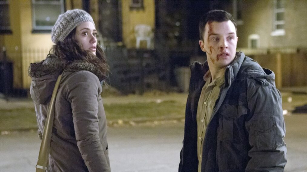 Emmy Rossum as Fiona Gallagher and Noel Fisher as Mickey Milkovich in Shameless - Season 5, episode 10