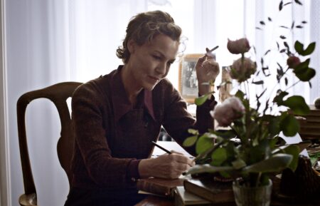 Connie Nielsen in 'The Dreamer — Becoming Karen Blixen' on Viaplay