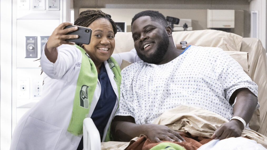 Bailey and Jermaine in 'Grey's Anatomy' Season 19 Episode 8