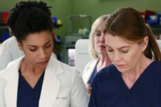 Kelly McCreary and Ellen Pompeo in 'Grey's Anatomy'
